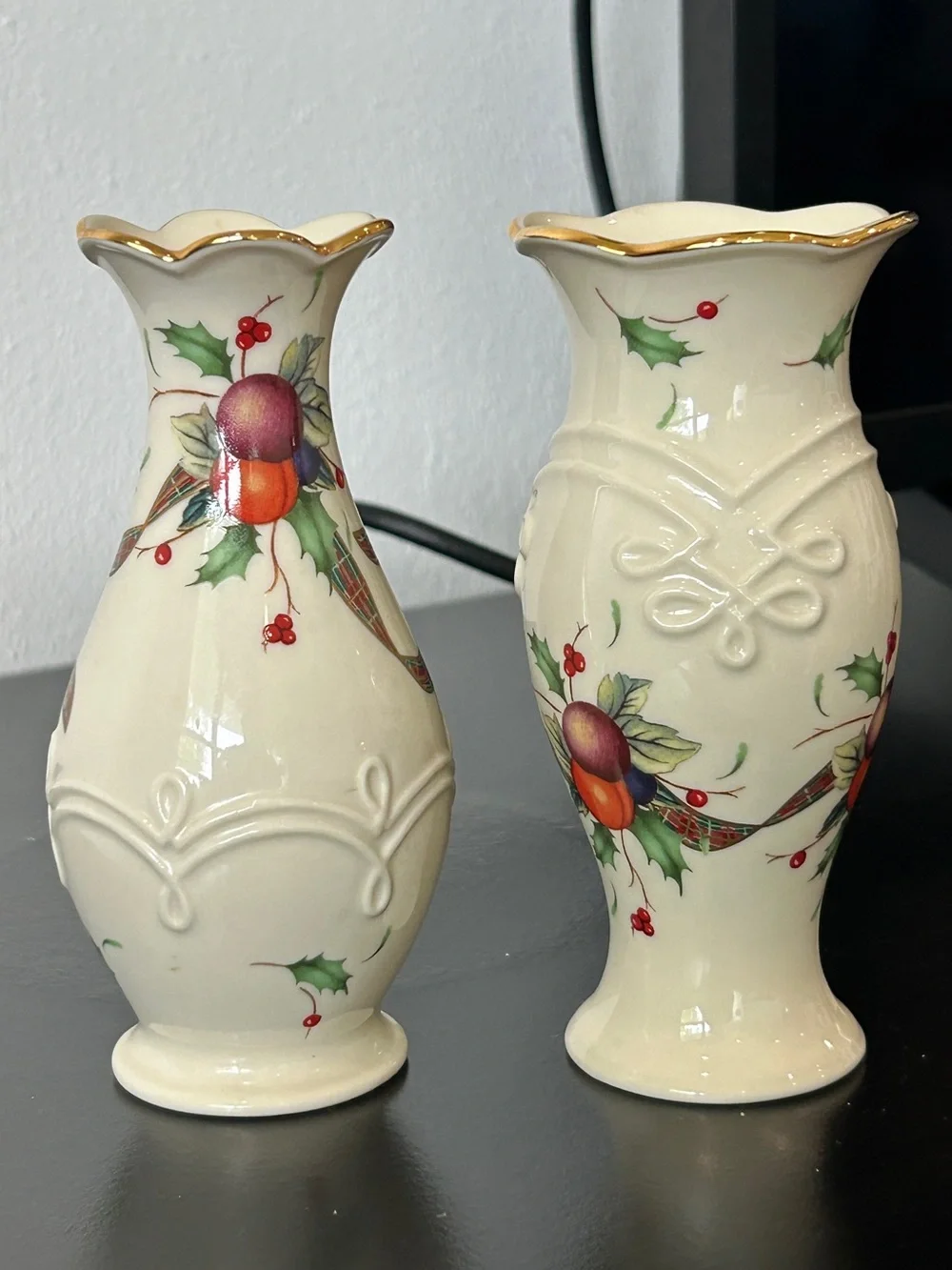 LENOX Holiday Tartan Bud Vases (Bundle of 2) 5 in. Tall